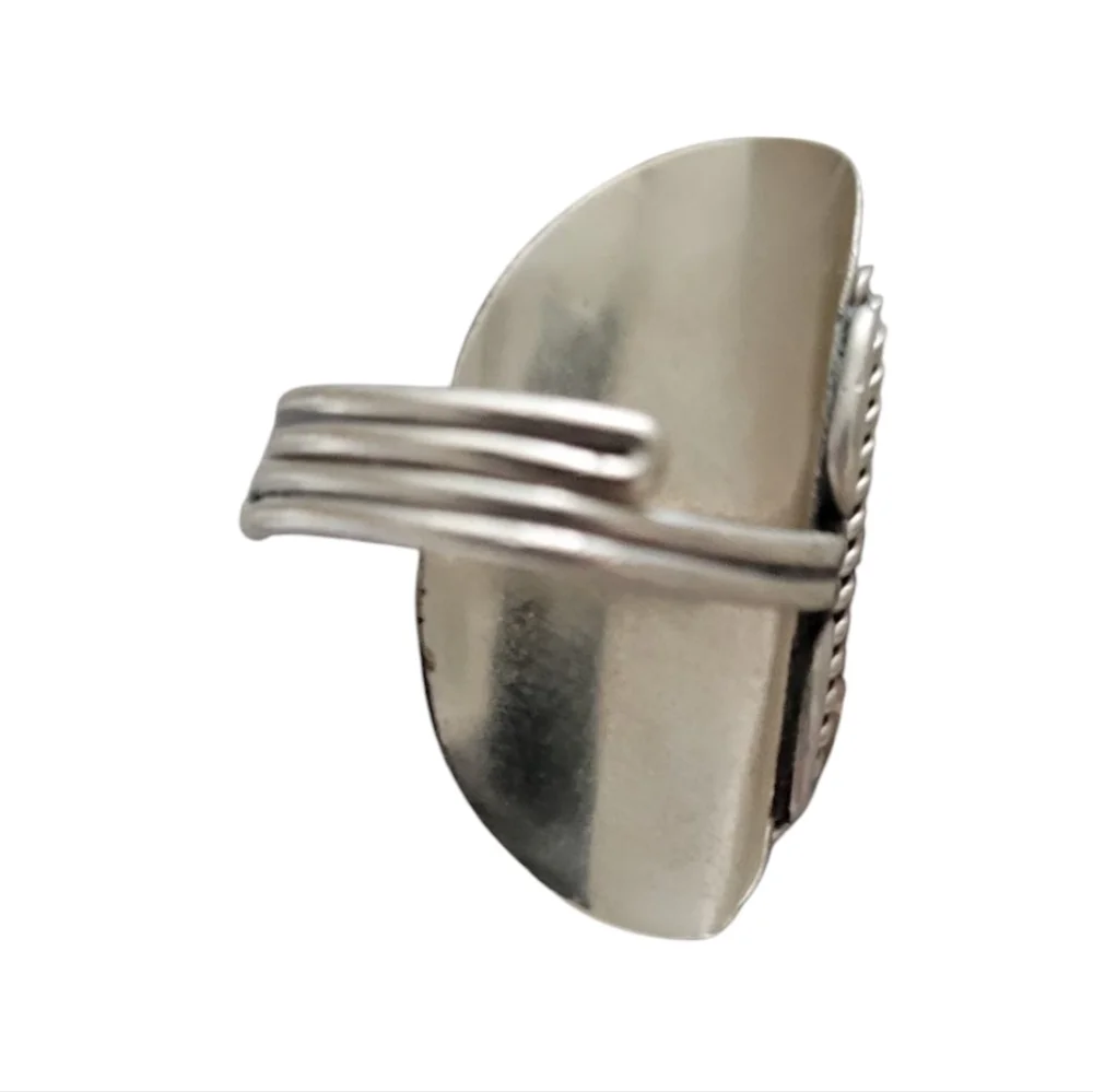 Artisan Silver & Earth-Tone Swirl Statement Ring Adjustable Boho-Luxe Band - Picture 8 of 10